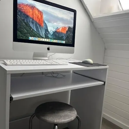 Casa *